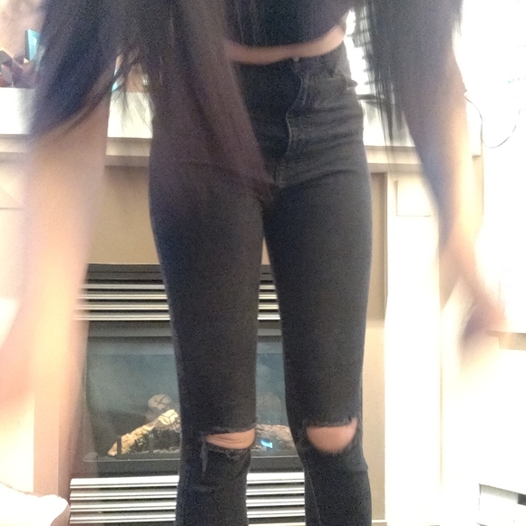 Forever 21 Ripped Jeans - Picture 6 of 7